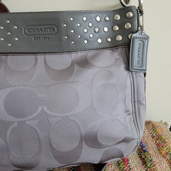 バッグ COACH Signature one-shoulder bag studs Coach studded Shoulder Bag crossbody bag RARE NWOT